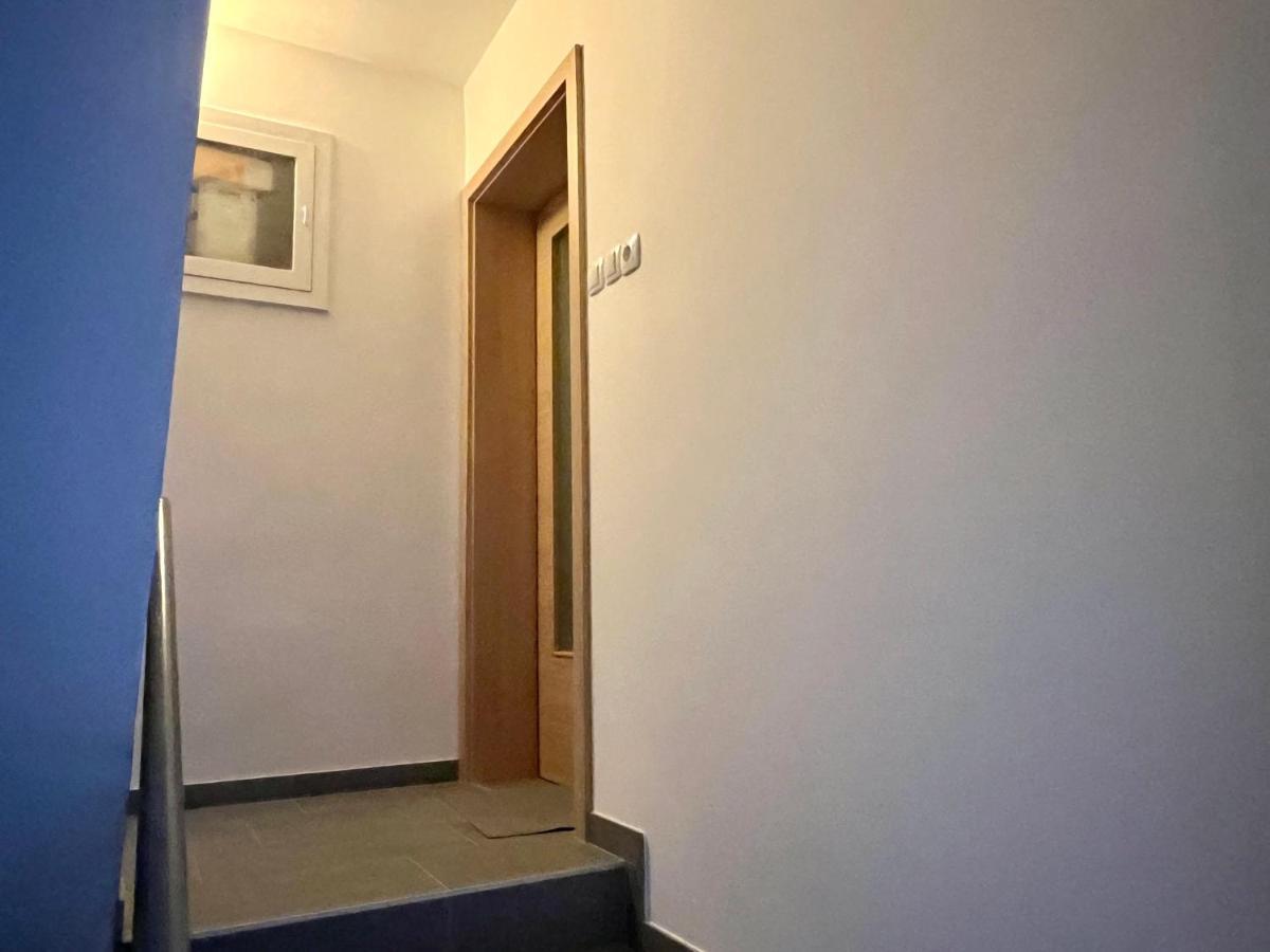 Mici'S Apartments Visoko  外观 照片
