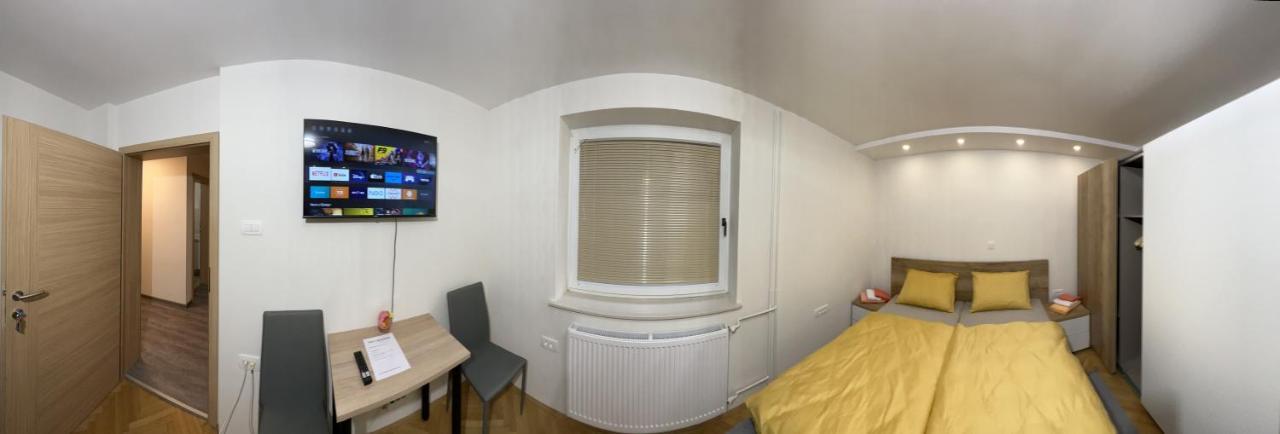 Mici'S Apartments Visoko  外观 照片